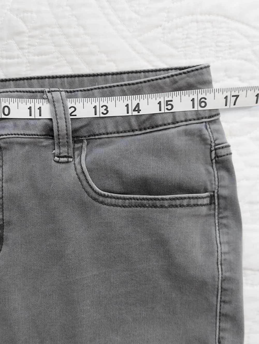 Maurices Skinny Leg Jeggings Stretchy Pants Faded Gray Pockets Size Large 12-14